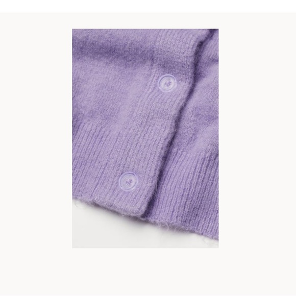 Fluffy Light Purple H&M Cardigan Sweater Size XS - Picture 2 of 4